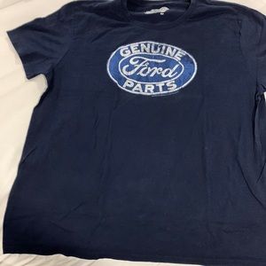 Good condition Ford vintage shirt